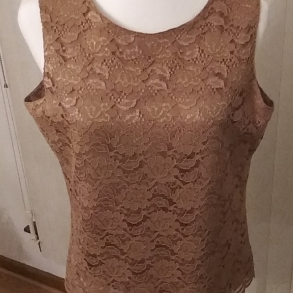 Ladies Lace Top